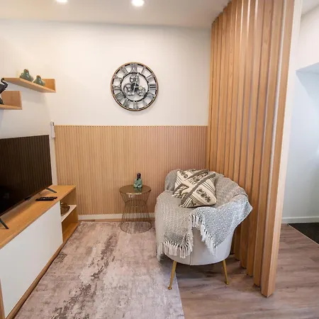 Mam Heat River Nest - Darque Village Centre Apartament