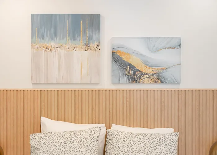 Mam Heat River Nest - Darque Village Centre דירה